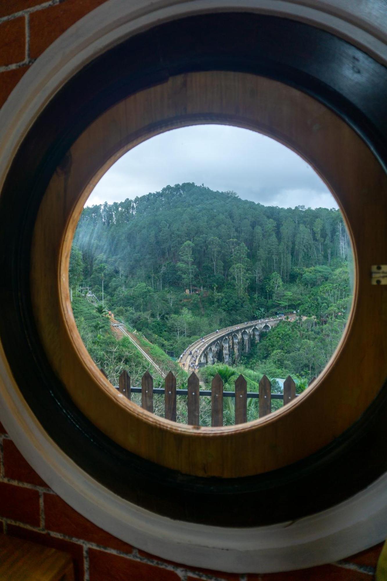 Bed and Breakfast Hobbit Hole Hideaway Ella Exterior foto