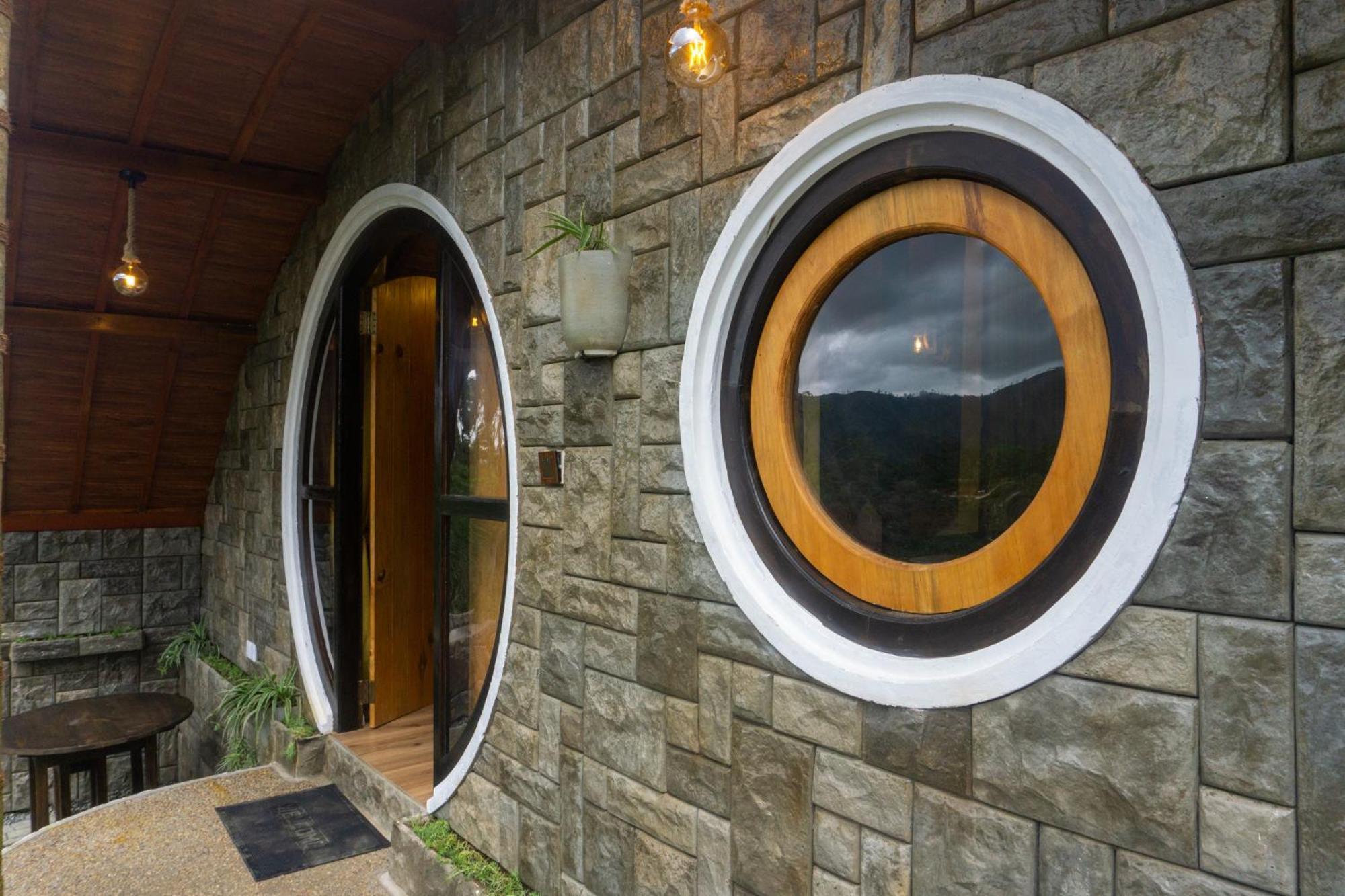 Bed and Breakfast Hobbit Hole Hideaway Ella Exterior foto