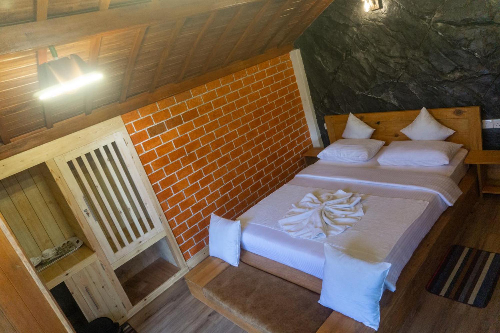 Bed and Breakfast Hobbit Hole Hideaway Ella Exterior foto